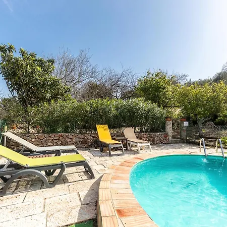 Akivillas Loule Feriehus *